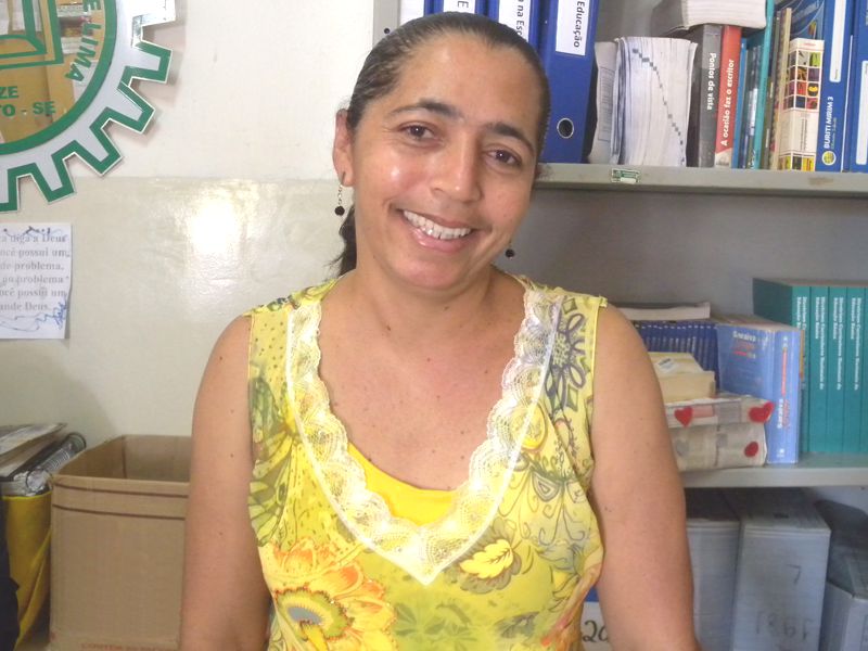Kátia Cristina, diretora da Escola Municipal Eudálio de Lima