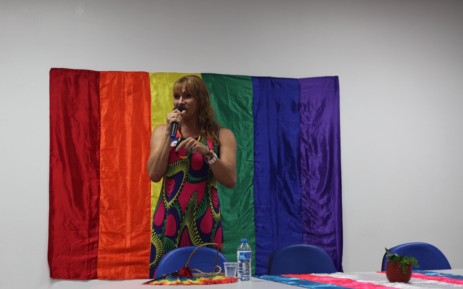 Deputada estadual eleita Linda Brasil em evento voltado à saúde da população LGBTQIAP+, dentro da programação da Semac. Imagem: Ana Laura Farias/ Campus Lagarto 