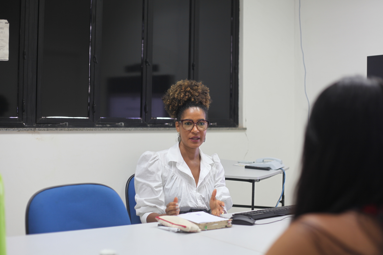 Chefe da Bilag, bibliotecária Bárbara Barcellos. Foto: Clayton Fontes/Campus Lagarto/Arquivo