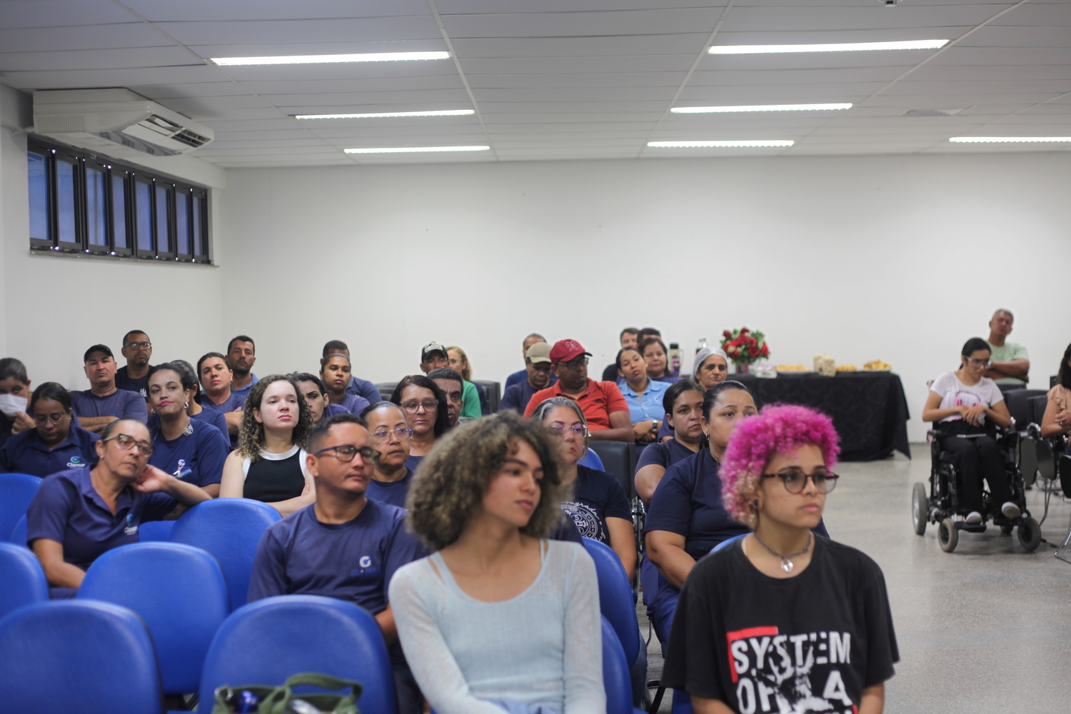 Capacitação foi voltada para funcionários terceirizados (Foto: Ana Laura Farias/Ascom UFS)