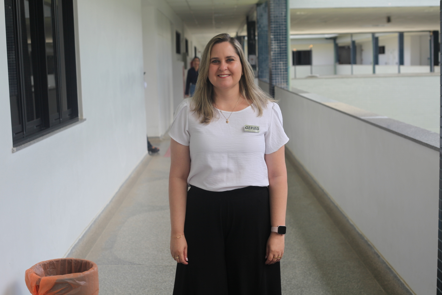 Ana Carolina Simões foi a palestrante do Encontro de Formação Docente (Foto: Ana Laura Farias/Ascom UFS)