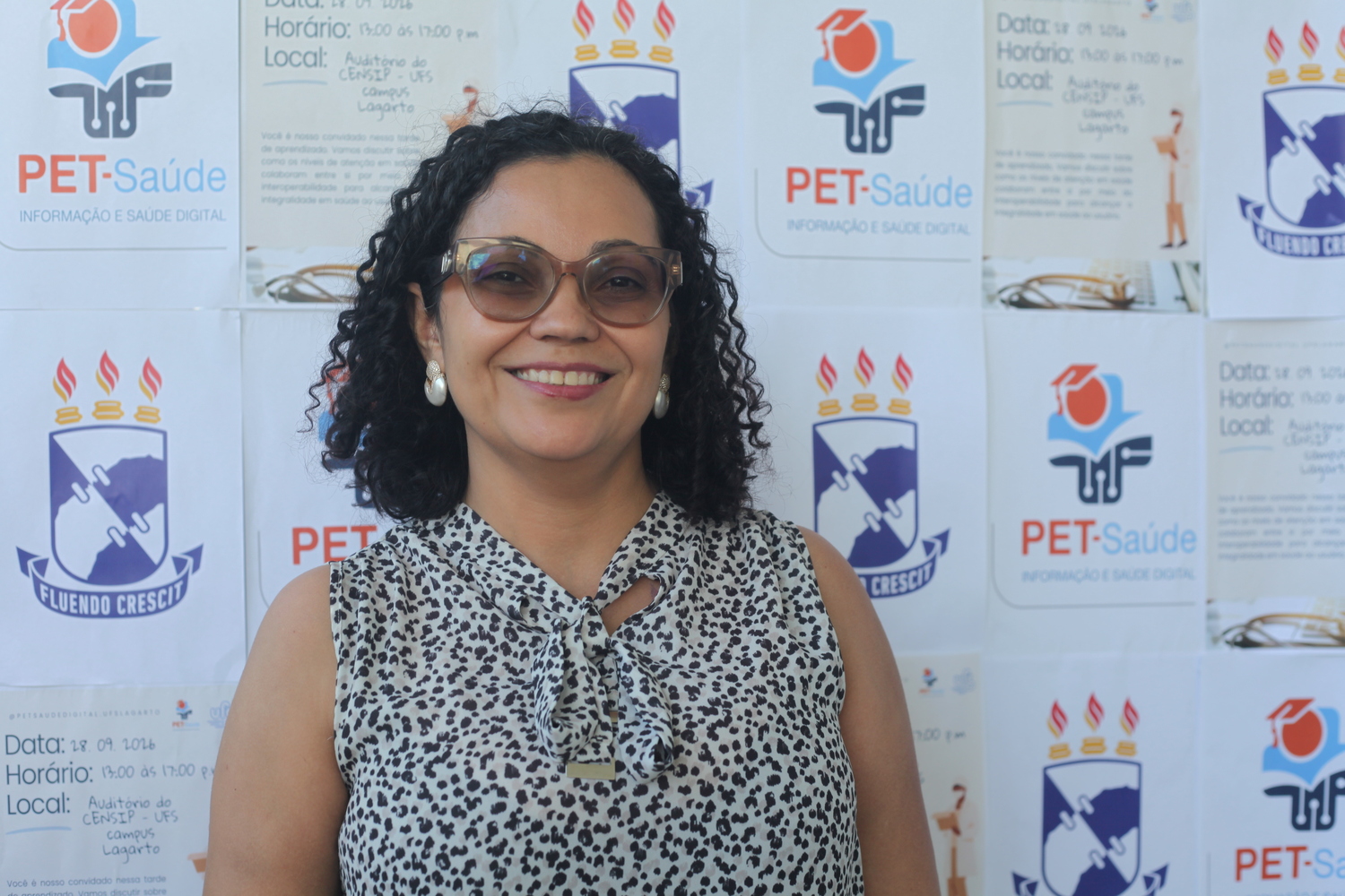 Professora Adriana Carvalho é coordenadora do grupo 5 do PET. Foto: Clayton Fontes/Campus Lagarto